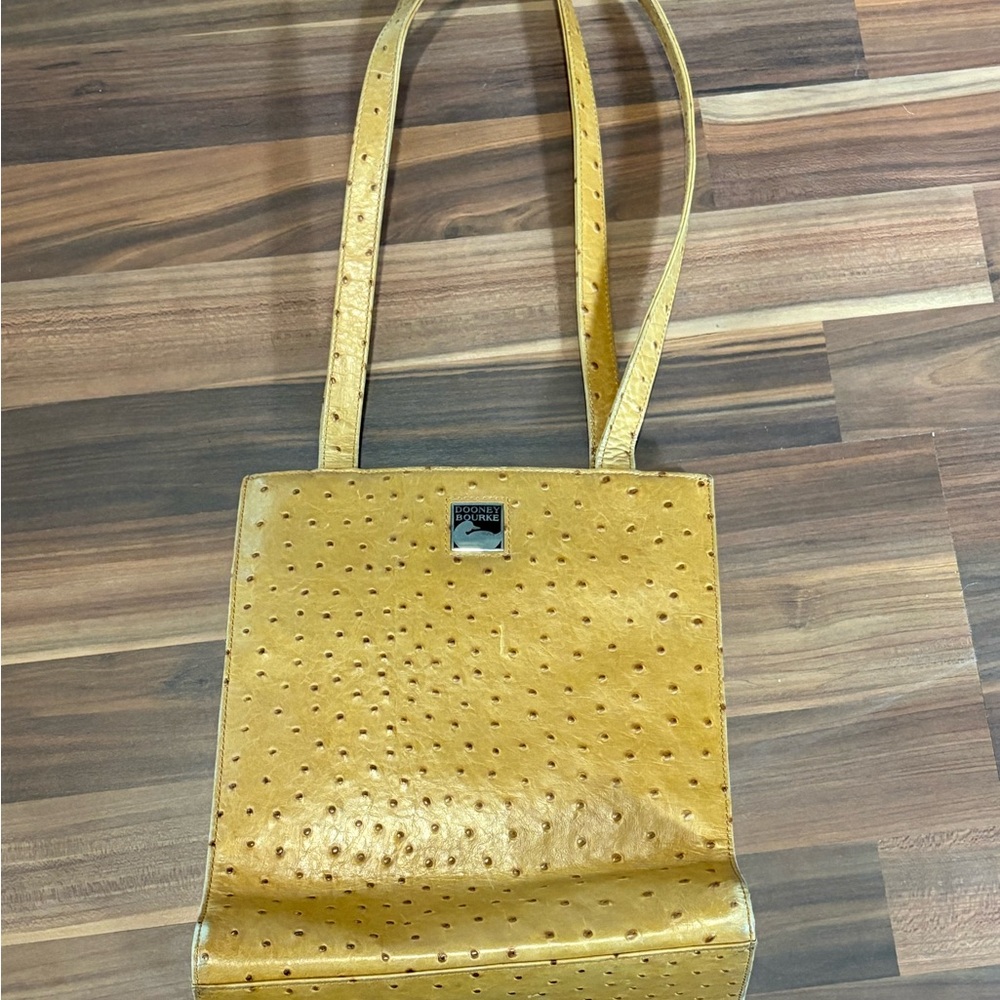 Dooney and Bourke ostrich purse hand bag